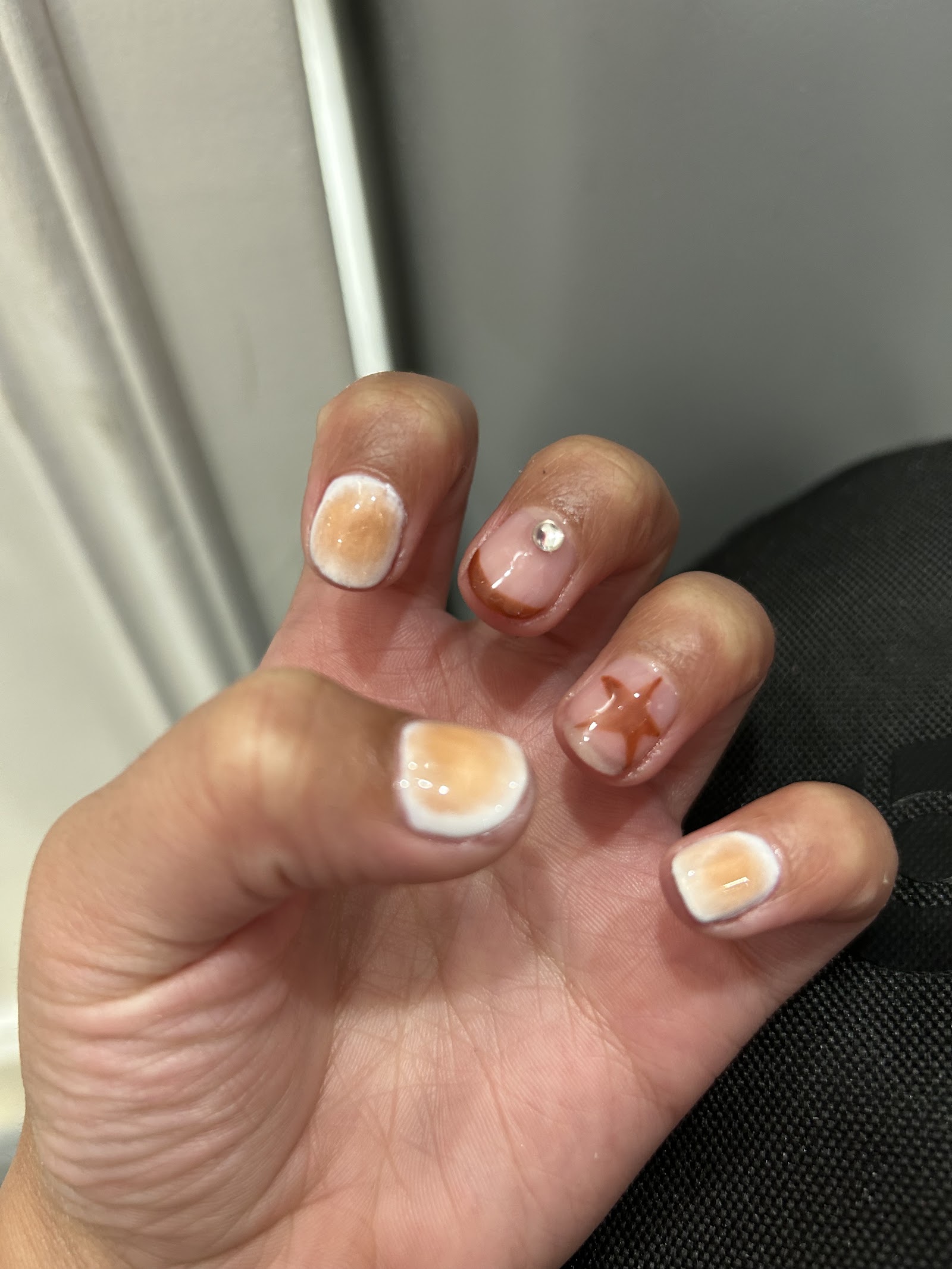 Modern Nails nail photo 1